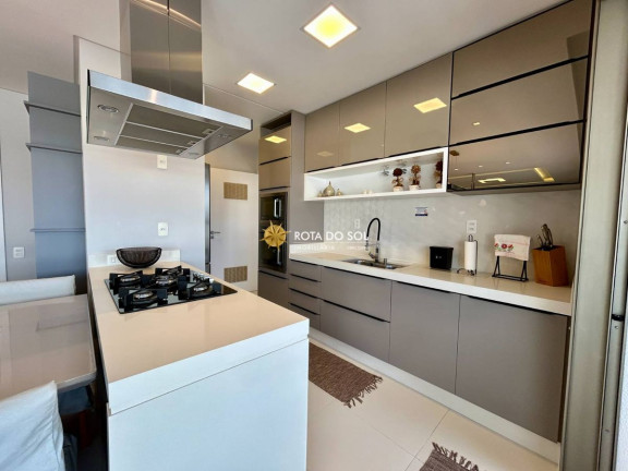Imagem Apartamento com 4 Quartos à Venda, 157 m² em Centro - Bombinhas Imagem Apartamento com 4 Quartos à Venda, 157 m² em Centro - Bombinhas