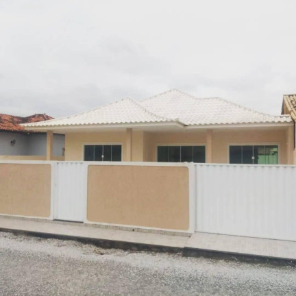 Casa de Condomínio com 3 Quartos à Venda, 135 m²