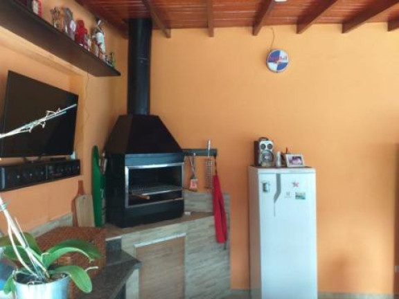 Imagem Sobrado com 6 Quartos à Venda, 320 m² em Arujá Country Club - Arujá