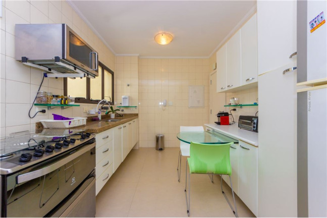 Imagem Imóvel com 3 Quartos à Venda,  em Vila Nova Conceição - São Paulo
