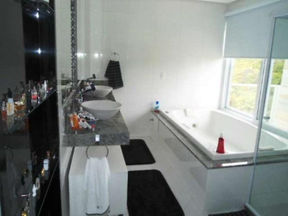 Imagem Casa com 4 Quartos à Venda, em Alphaville - Camaçari Imagem Casa com 4 Quartos à Venda, em Alphaville - Camaçari