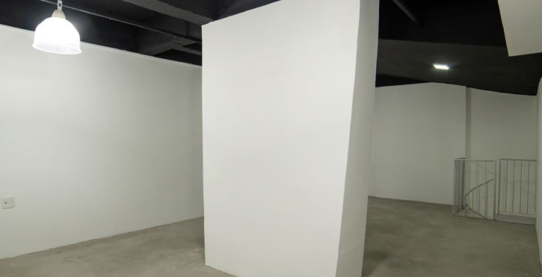 Imagem Sala Comercial à Venda, 153 m² em Centro - Curitiba Imagem Sala Comercial à Venda, 153 m² em Centro - Curitiba