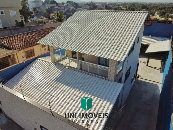 Imagem Casa com 4 Quartos à Venda,  em Setiba - Guarapari