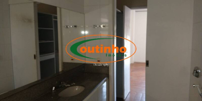 Imagem Apartamento com 2 Quartos à Venda, 98 m² em Maracanã - Rio De Janeiro Imagem Apartamento com 2 Quartos à Venda, 98 m² em Maracanã - Rio De Janeiro