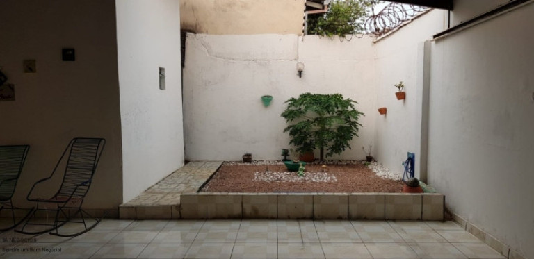 Imagem Casa com 4 Quartos à Venda, em Aponiã - Porto Velho Imagem Casa com 4 Quartos à Venda, em Aponiã - Porto Velho