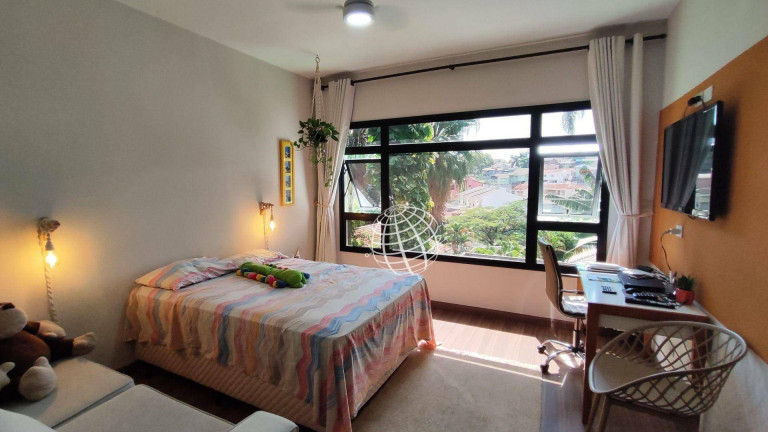 Imagem Casa com 3 Quartos à Venda, 249 m² em Jardim Paulista - Atibaia Imagem Casa com 3 Quartos à Venda, 249 m² em Jardim Paulista - Atibaia