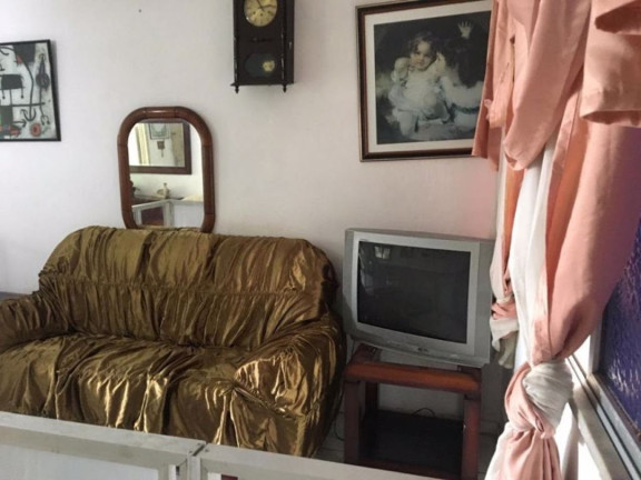 Imagem Casa com 8 Quartos à Venda, 250 m² em Dois De Julho - Salvador Imagem Casa com 8 Quartos à Venda, 250 m² em Dois De Julho - Salvador