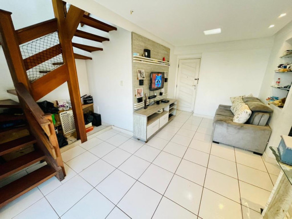Imagem Apartamento com 3 Quartos à Venda, 160 m² em Stiep - Salvador