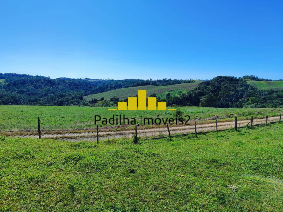 Imagem Fazenda à Venda, 50 m² em São Miguel Arcanjo Imagem Fazenda à Venda, 50 m² em São Miguel Arcanjo
