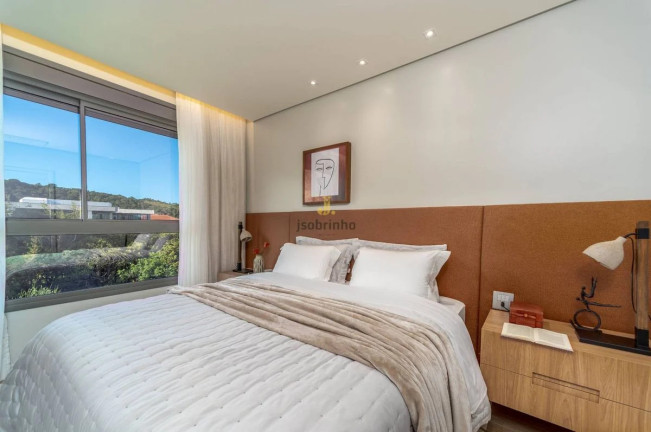 Imagem Casa com 5 Quartos à Venda, 458 m² em Praia Do Estaleiro - Balneário Camboriú Imagem Casa com 5 Quartos à Venda, 458 m² em Praia Do Estaleiro - Balneário Camboriú