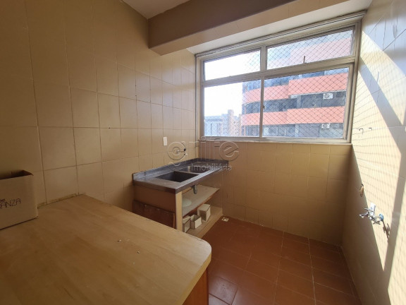 Imagem Apartamento com 5 Quartos à Venda, 216 m² em Meireles - Fortaleza