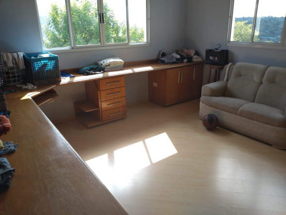 Imagem Casa com 4 Quartos à Venda, 400 m² em Aruã - Mogi Das Cruzes Imagem Casa com 4 Quartos à Venda, 400 m² em Aruã - Mogi Das Cruzes