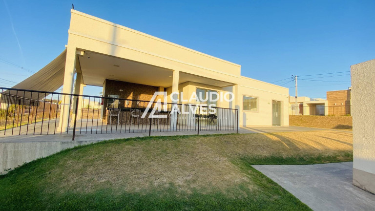 Imagem Casa de Condomínio com 2 Quartos à Venda, 63 m² em Nova Esperança - Feira De Santana Imagem Casa de Condomínio com 2 Quartos à Venda, 63 m² em Nova Esperança - Feira De Santana