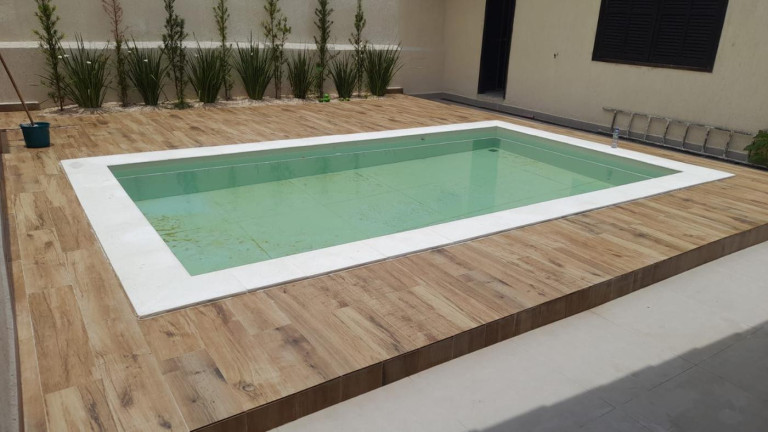 Imagem Casa com 4 Quartos à Venda, 451 m² em Campo Grande - Rio De Janeiro