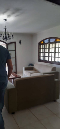 Imagem Chácara com 4 Quartos à Venda, 200 m² em Centro - Santa Branca