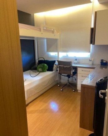 Imagem Imóvel com 3 Quartos à Venda, em Icaraí - Niterói Imagem Imóvel com 3 Quartos à Venda, em Icaraí - Niterói