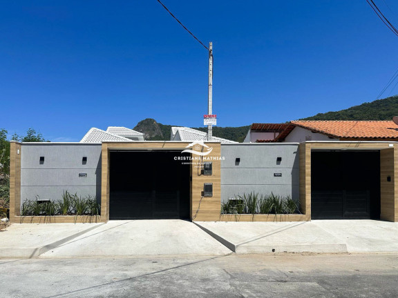 Imagem Casa com 2 Quartos à Venda, 79 m² em Praia De Itaipuaçu (itaipuaçu) - Maricá Imagem Casa com 2 Quartos à Venda, 79 m² em Praia De Itaipuaçu (itaipuaçu) - Maricá