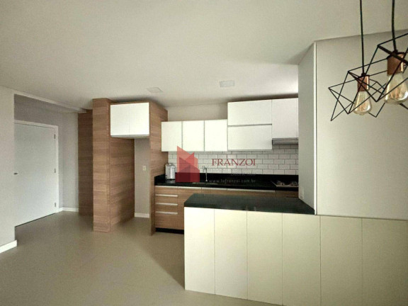 Imagem Apartamento com 2 Quartos à Venda, 73 m² em São João - Itajaí Imagem Apartamento com 2 Quartos à Venda, 73 m² em São João - Itajaí