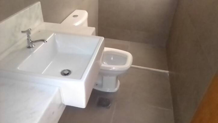 Imagem Apartamento com 2 Quartos à Venda, 74 m² em Funcionários - Belo Horizonte