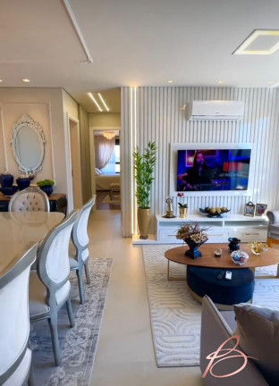 Imagem Apartamento com 2 Quartos à Venda, 85 m² em Centro - Itajaí