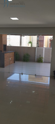 Imagem Casa com 3 Quartos para Alugar ou Temporada, 120 m² em Nova Parnamirim - Parnamirim Imagem Casa com 3 Quartos para Alugar ou Temporada, 120 m² em Nova Parnamirim - Parnamirim