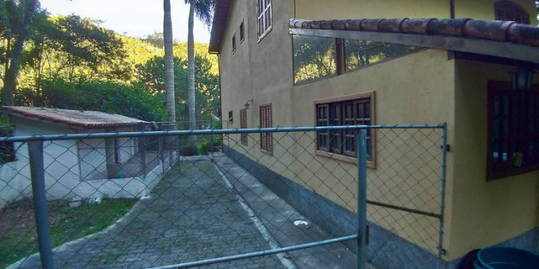 Imagem Casa com 3 Quartos à Venda, 2 m² em Córrego D'antas - Nova Friburgo Imagem Casa com 3 Quartos à Venda, 2 m² em Córrego D'antas - Nova Friburgo