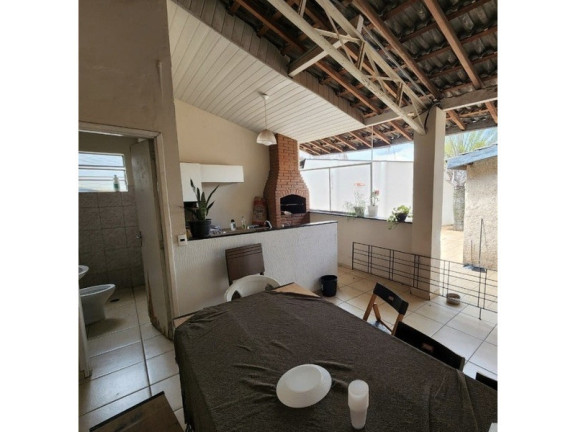 Imagem Casa com 4 Quartos à Venda, 254 m² em Vila Anhanguera - Campinas