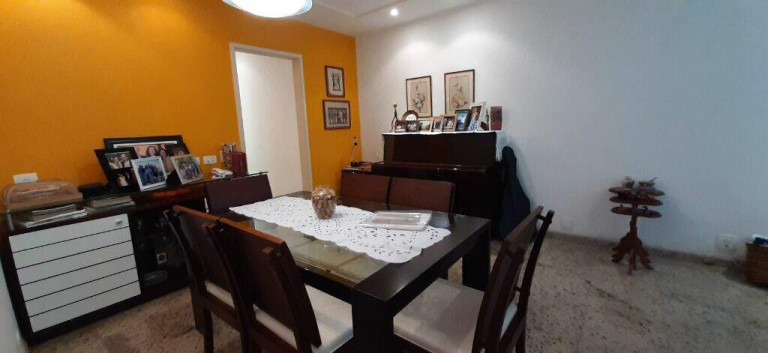 Imagem Apartamento com 4 Quartos à Venda, 138 m² em Lagoa - Rio De Janeiro Imagem Apartamento com 4 Quartos à Venda, 138 m² em Lagoa - Rio De Janeiro