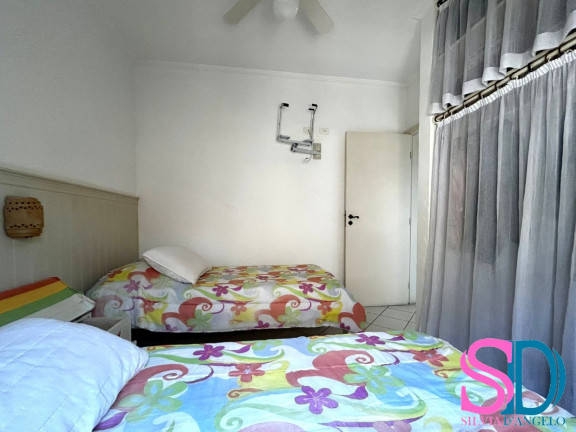 Imagem Casa com 5 Quartos à Venda, 140 m² em Centro - Ubatuba