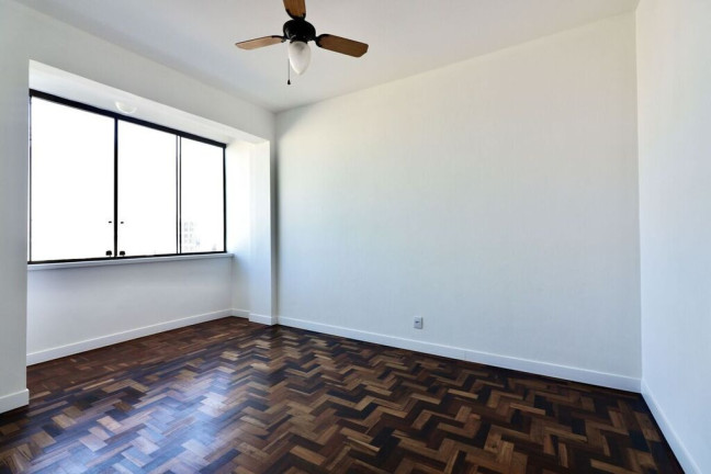 Imagem Apartamento com 1 Quarto à Venda, 45 m² em Centro Histórico - Porto Alegre Imagem Apartamento com 1 Quarto à Venda, 45 m² em Centro Histórico - Porto Alegre