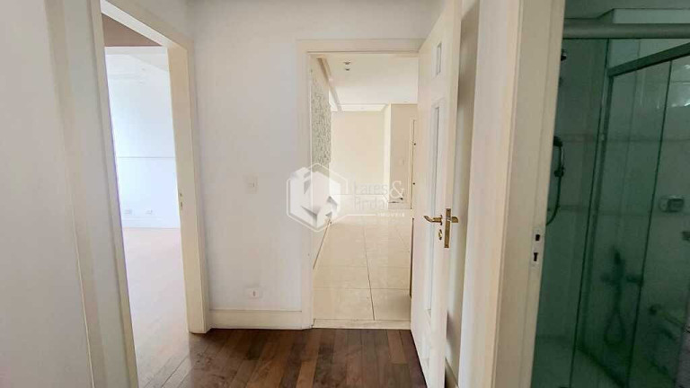 Imagem Apartamento com 3 Quartos à Venda, 129 m² em Itaim Bibi - São Paulo Imagem Apartamento com 3 Quartos à Venda, 129 m² em Itaim Bibi - São Paulo