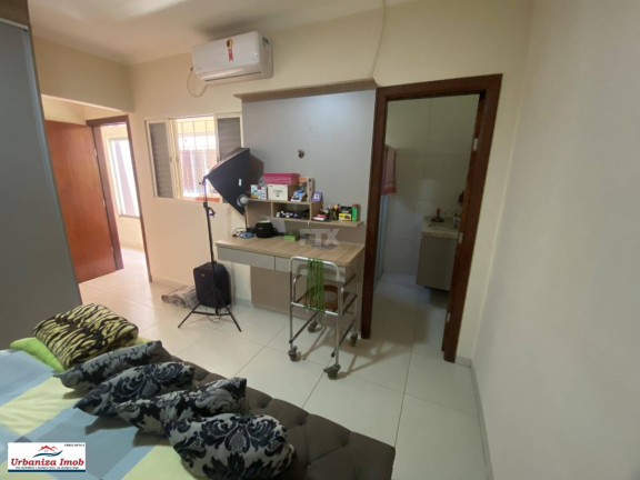 Imagem Casa com 3 Quartos à Venda, 160 m² em Jardim Aeroporto - Campo Grande Imagem Casa com 3 Quartos à Venda, 160 m² em Jardim Aeroporto - Campo Grande