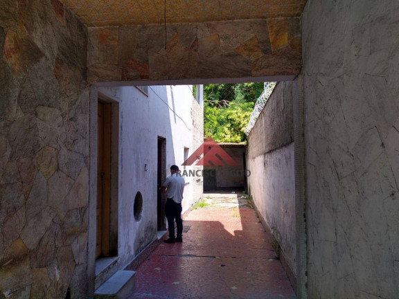 Imagem Casa com 3 Quartos à Venda ou Locação, 162 m² em Nova Cidade - São Gonçalo Imagem Casa com 3 Quartos à Venda ou Locação, 162 m² em Nova Cidade - São Gonçalo
