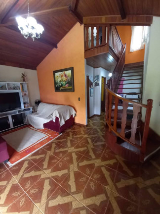 Imagem Casa com 3 Quartos à Venda, 7 m² em Chácara Paraíso - Nova Friburgo Imagem Casa com 3 Quartos à Venda, 7 m² em Chácara Paraíso - Nova Friburgo