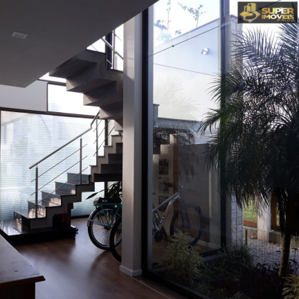 Imagem Casa com 3 Quartos à Venda, 420 m² em Laranjal - Pelotas Imagem Casa com 3 Quartos à Venda, 420 m² em Laranjal - Pelotas