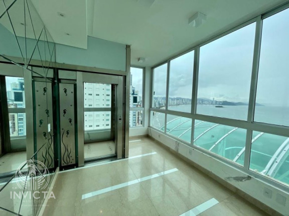 Imagem Cobertura com 7 Quartos à Venda, 600 m² em Barra Sul - Balneário Camboriú Imagem Cobertura com 7 Quartos à Venda, 600 m² em Barra Sul - Balneário Camboriú