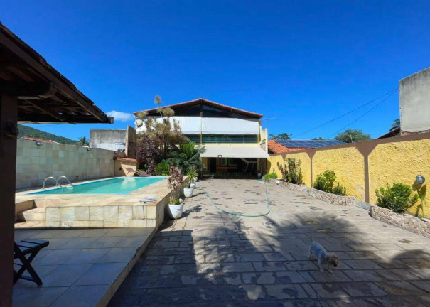 Imagem Casa com 4 Quartos à Venda, 400 m² em Piratininga - Niterói Imagem Casa com 4 Quartos à Venda, 400 m² em Piratininga - Niterói