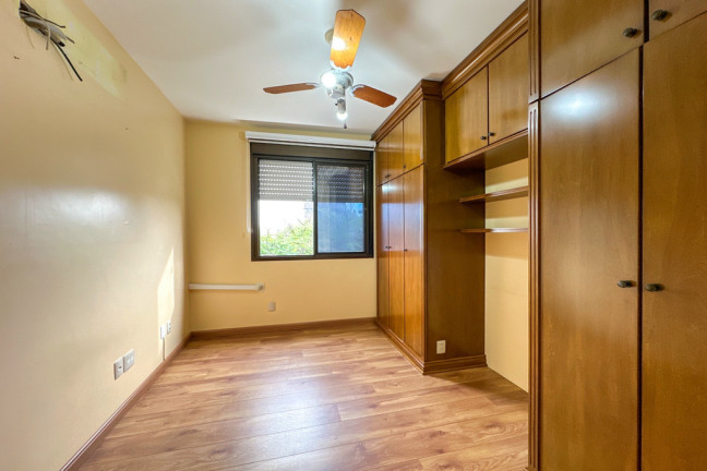 Imagem Apartamento com 3 Quartos à Venda, 94 m² em Petrópolis - Porto Alegre Imagem Apartamento com 3 Quartos à Venda, 94 m² em Petrópolis - Porto Alegre