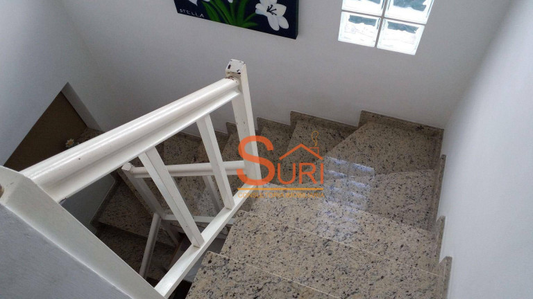 Imagem Casa com 3 Quartos à Venda, 174 m² em Jardim Stella - Santo André Imagem Casa com 3 Quartos à Venda, 174 m² em Jardim Stella - Santo André