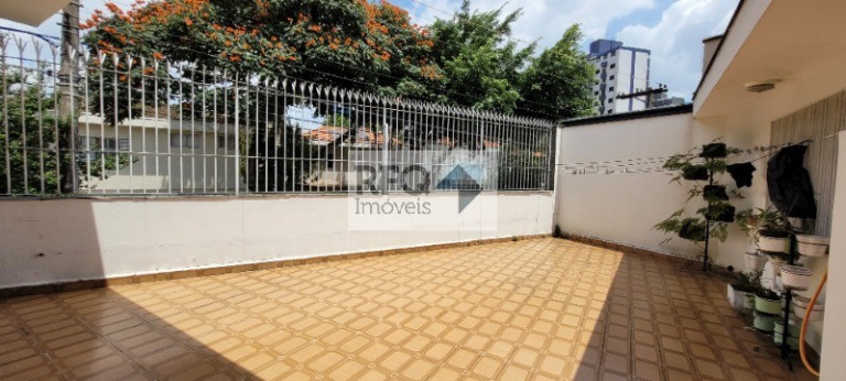 Imagem Casa com 3 Quartos à Venda, 390 m² em Bosque Da Saúde - São Paulo