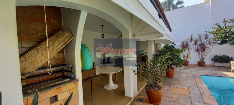 Imagem Casa com 4 Quartos à Venda, 306 m² em Jardim Virgínia - Guarujá Imagem Casa com 4 Quartos à Venda, 306 m² em Jardim Virgínia - Guarujá