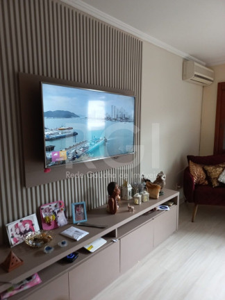 Imagem Casa com 3 Quartos à Venda, 210 m² em Jardim Do Bosque - Cachoeirinha Imagem Casa com 3 Quartos à Venda, 210 m² em Jardim Do Bosque - Cachoeirinha