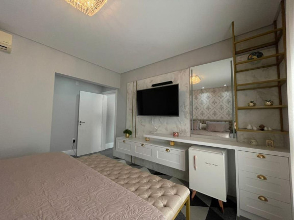 Imagem Casa com 3 Quartos à Venda, 289 m² em Santa Regina - Camboriú Imagem Casa com 3 Quartos à Venda, 289 m² em Santa Regina - Camboriú
