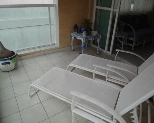 Imagem Imóvel com 3 Quartos à Venda, 300 m² em Pitangueiras - Guarujá Imagem Imóvel com 3 Quartos à Venda, 300 m² em Pitangueiras - Guarujá