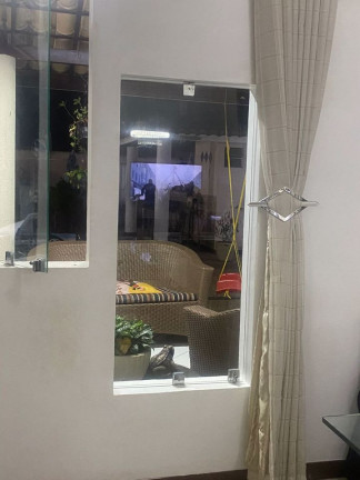 Imagem Casa com 4 Quartos à Venda, 200 m² em Miragem - Lauro De Freitas Imagem Casa com 4 Quartos à Venda, 200 m² em Miragem - Lauro De Freitas