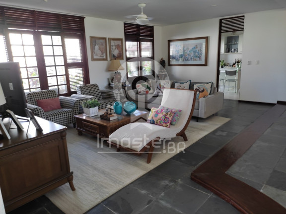 Imagem Casa com 5 Quartos à Venda, 410 m² em Edson Queiroz - Fortaleza Imagem Casa com 5 Quartos à Venda, 410 m² em Edson Queiroz - Fortaleza