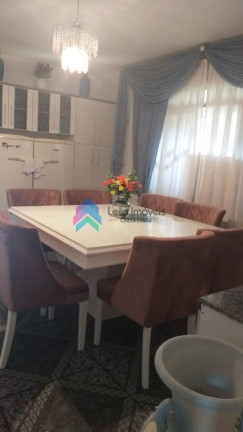 Imagem Casa com 3 Quartos à Venda, 300 m² em Amizade - Guaramirim Imagem Casa com 3 Quartos à Venda, 300 m² em Amizade - Guaramirim