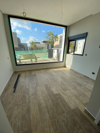 Imagem Casa de Condomínio com 4 Quartos à Venda, 250 m² em Cidade Tamboré - Santana De Parnaíba Imagem Casa de Condomínio com 4 Quartos à Venda, 250 m² em Cidade Tamboré - Santana De Parnaíba