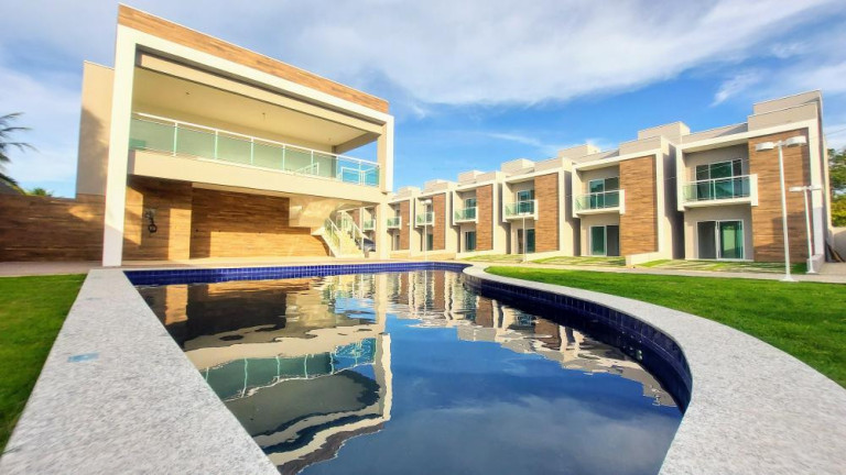 Imagem Imóvel com 3 Quartos à Venda, 25 m² em Centro - Eusébio Imagem Imóvel com 3 Quartos à Venda, 25 m² em Centro - Eusébio