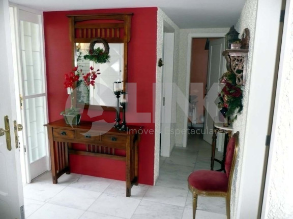 Imagem Casa com 5 Quartos à Venda, 392 m² em Chácara Das Pedras - Porto Alegre Imagem Casa com 5 Quartos à Venda, 392 m² em Chácara Das Pedras - Porto Alegre